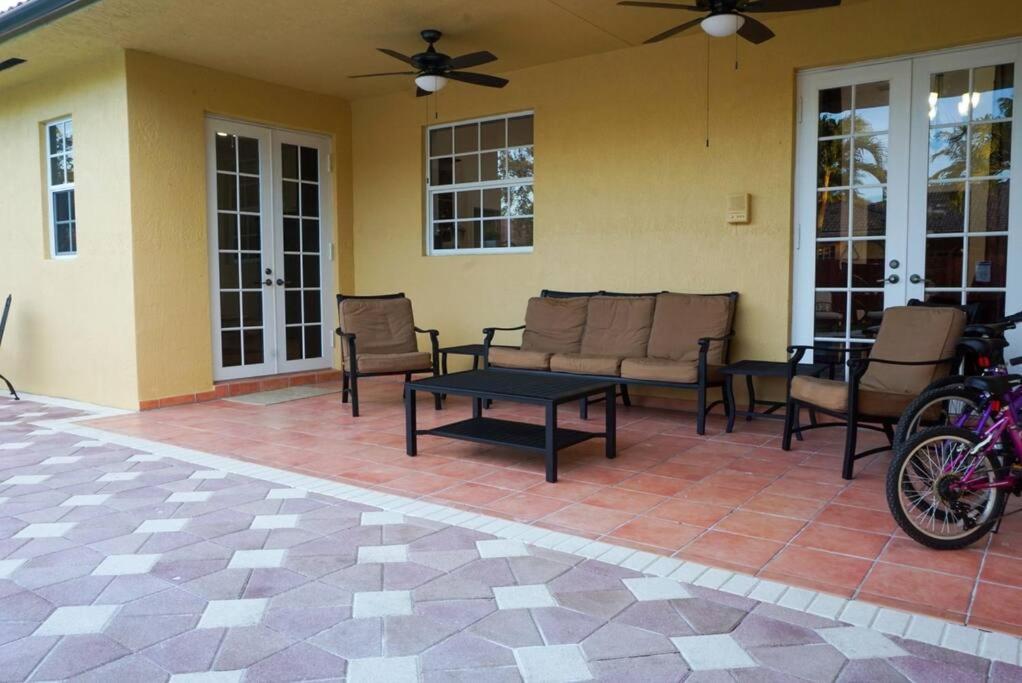 New Luxury Vacation Dream Rental- Sleeps 15! ميامي المظهر الخارجي الصورة